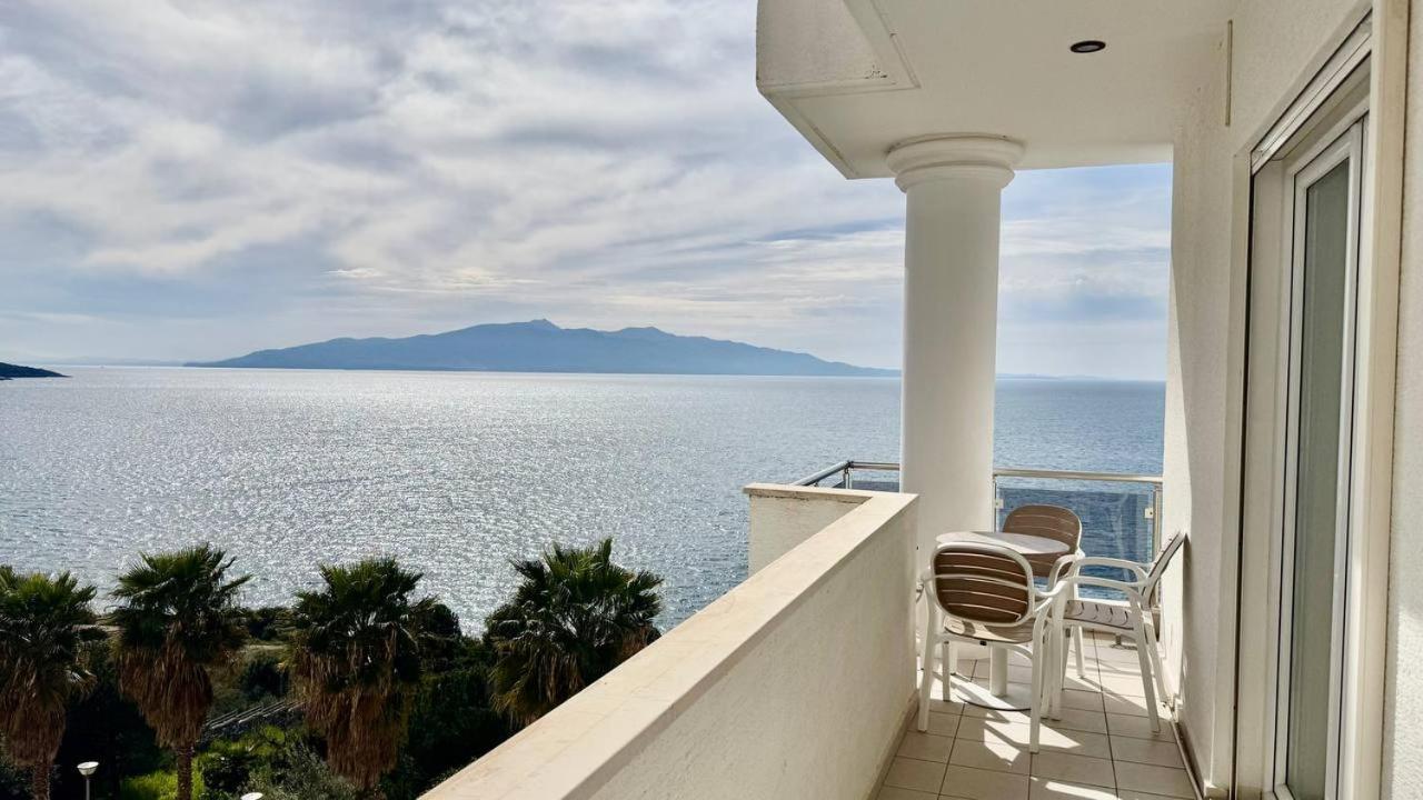 White Sea View Residence Sarandë Exterior foto
