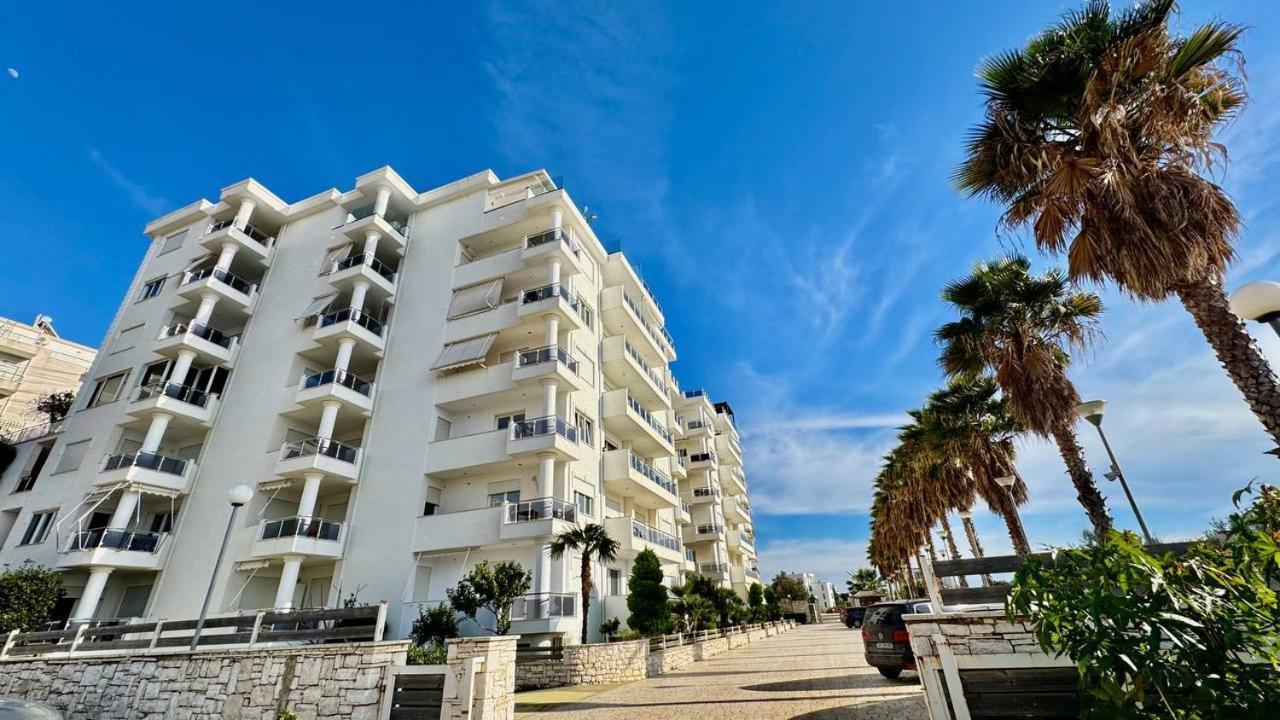 White Sea View Residence Sarandë Exterior foto